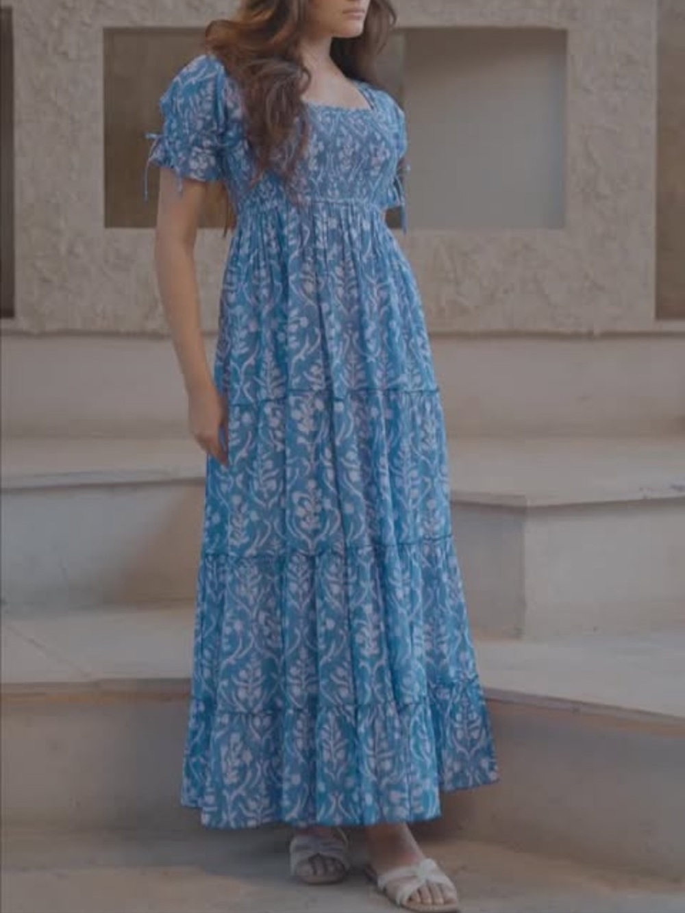 17 Looms Alice Blue Floral Print Maxi Dress Size Large New With Tags